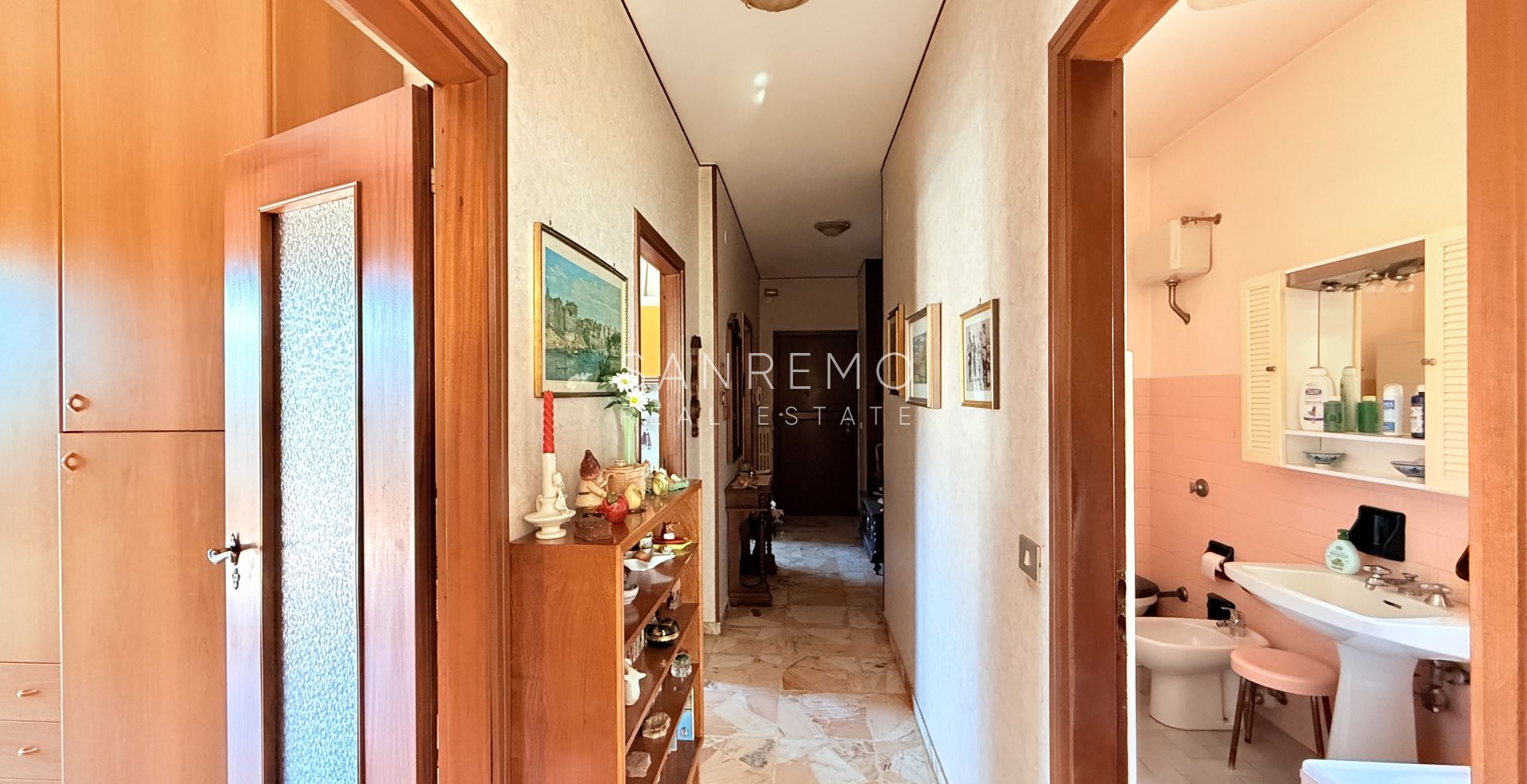 Attico con vista panoramica sul mare nel secondo tratto di via Galilei