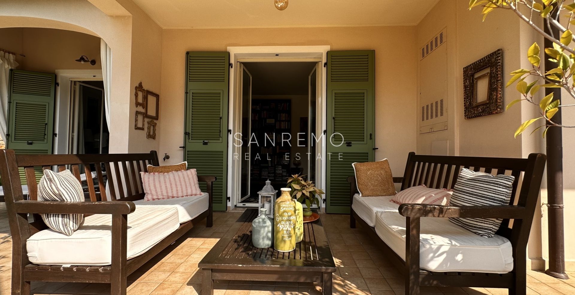 Villa con vista mare sulla prima collina di Bordighera – Eleganza, comfort e panorama mozzafiato