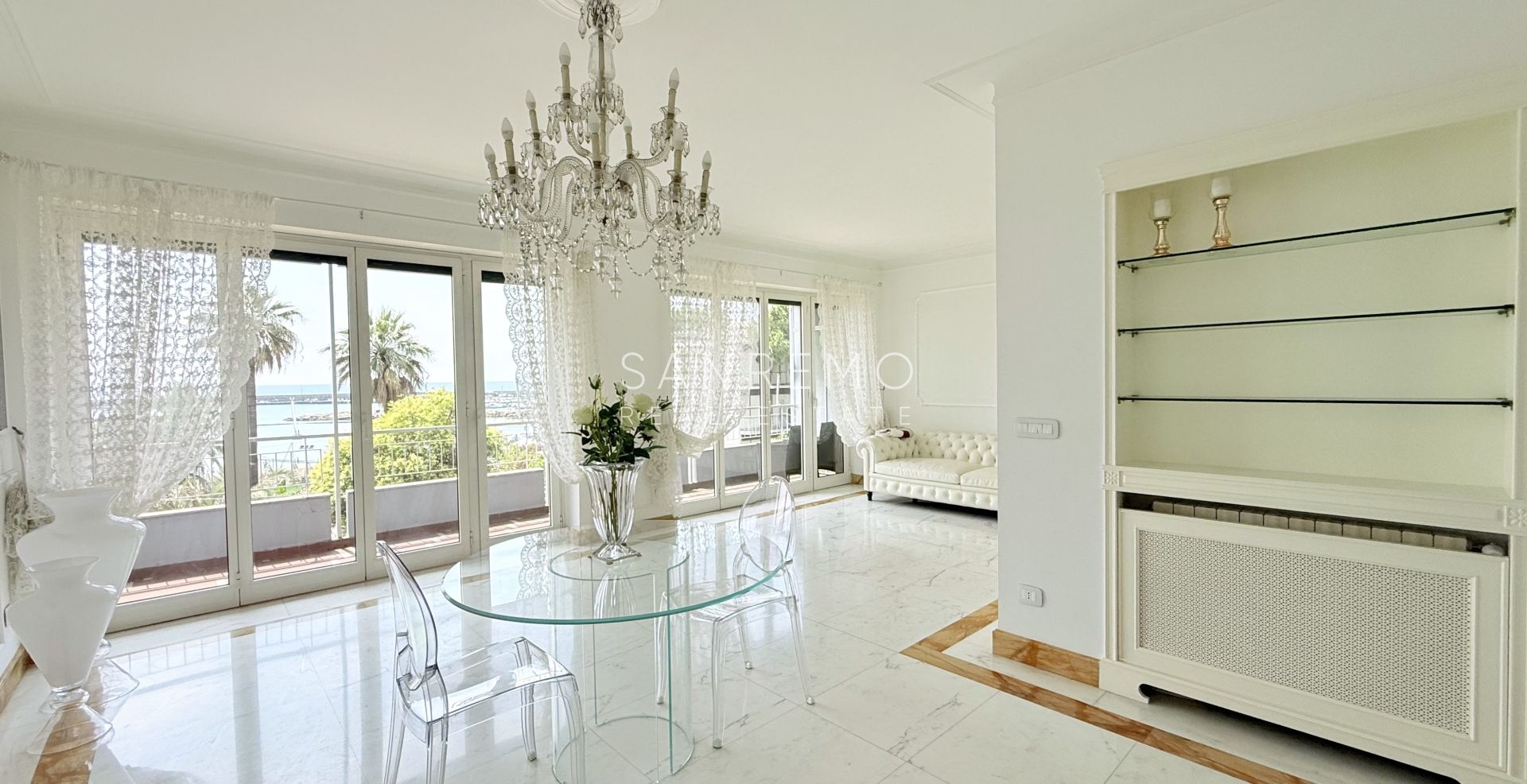 Splendido appartamento completamente ristrutturato in zona pianeggiante ed esclusiva