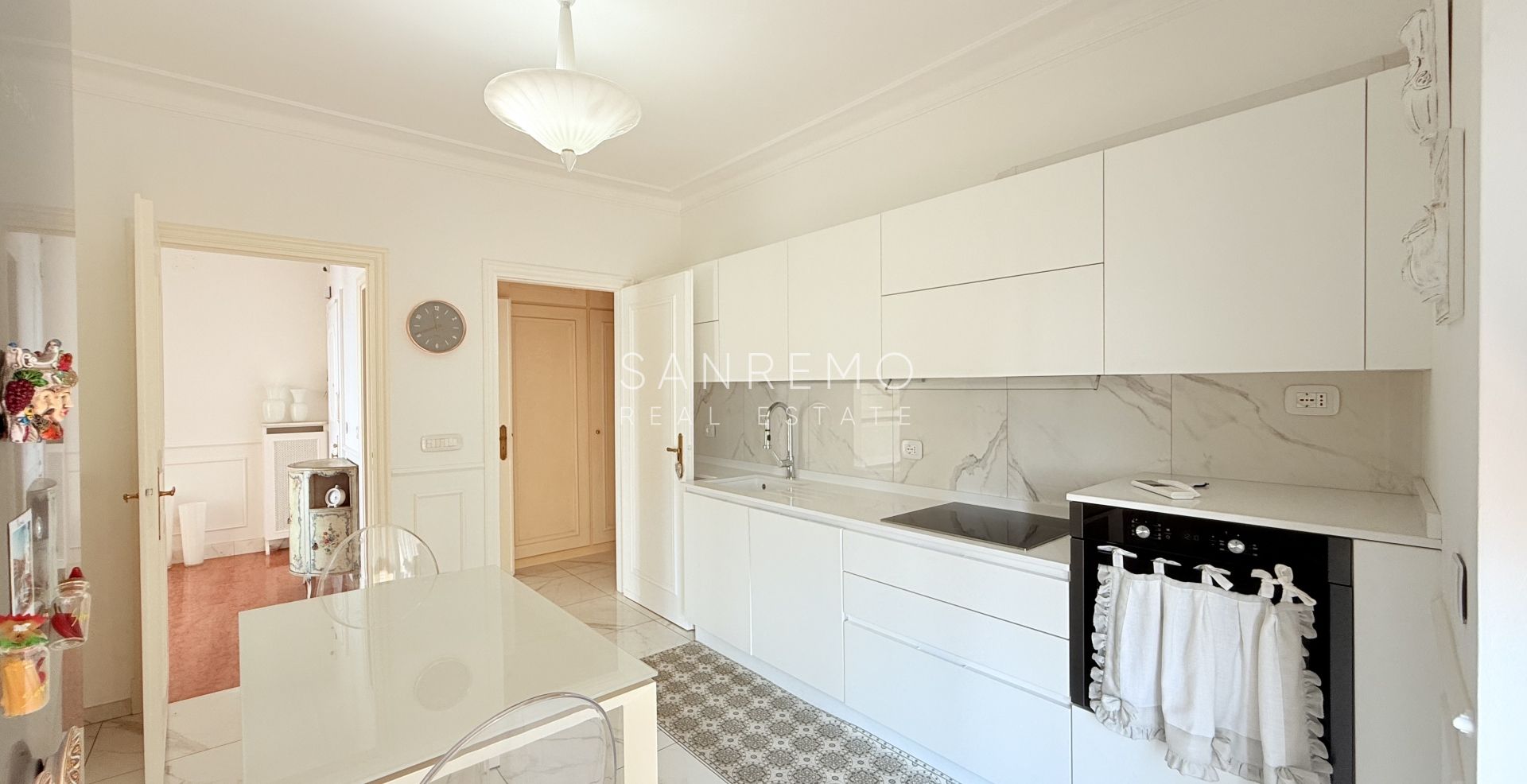 Splendido appartamento completamente ristrutturato in zona pianeggiante ed esclusiva