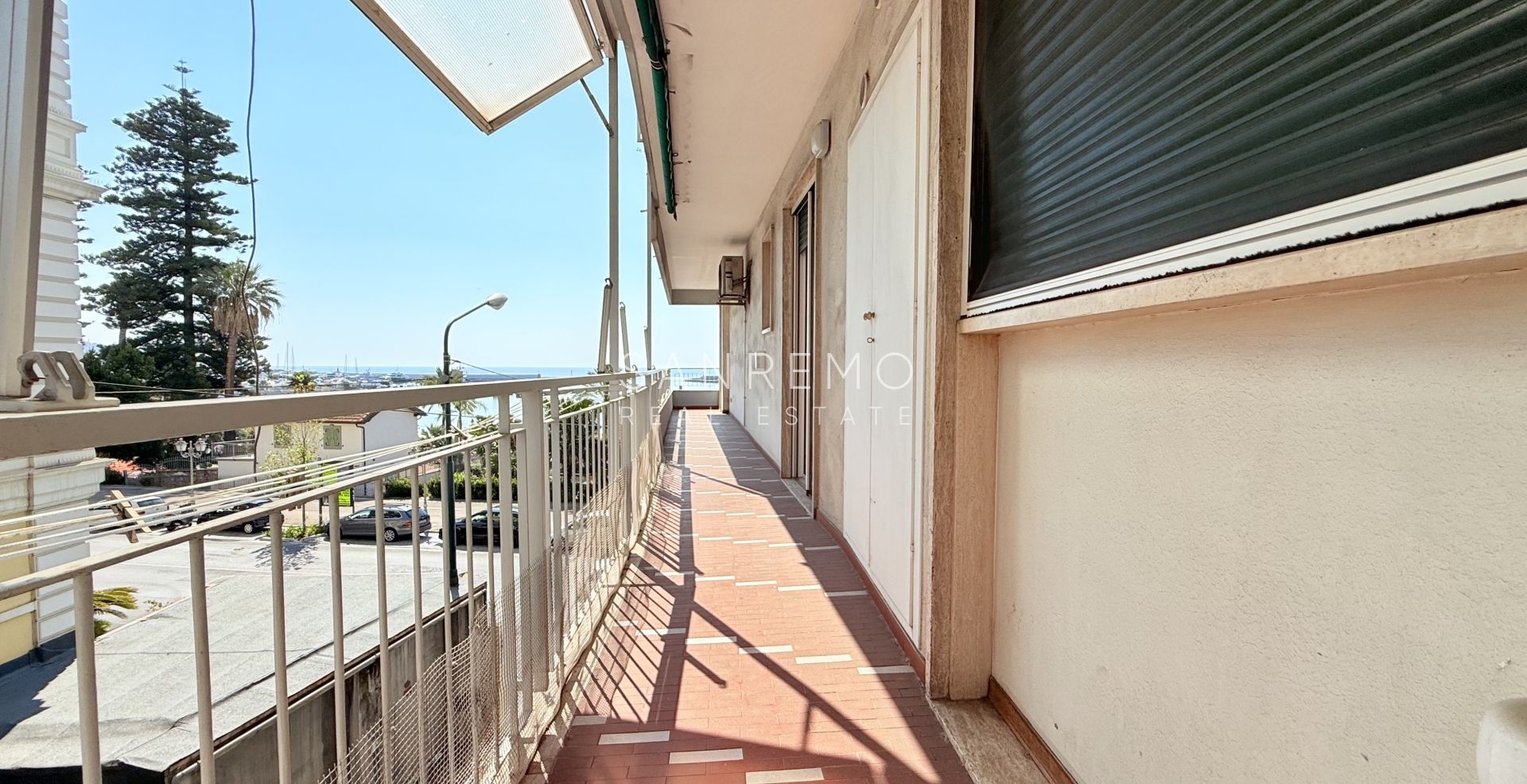 Splendido appartamento completamente ristrutturato in zona pianeggiante ed esclusiva