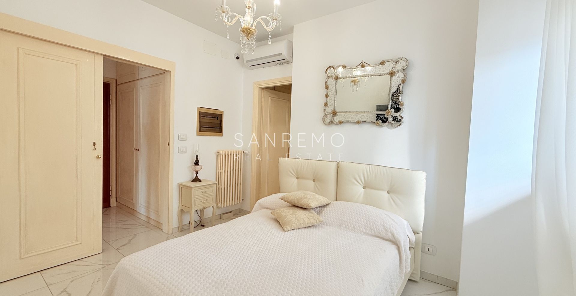 Splendido appartamento completamente ristrutturato in zona pianeggiante ed esclusiva