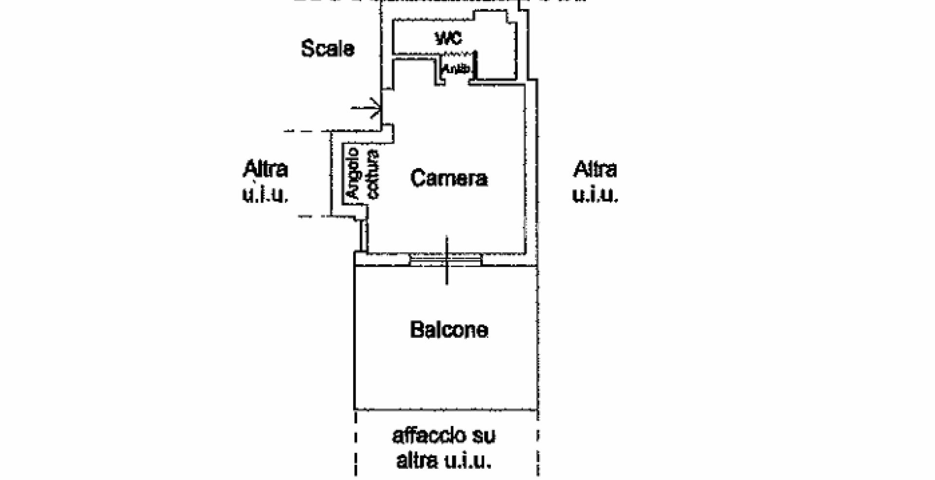 Luminoso monolocale con terrazzo 