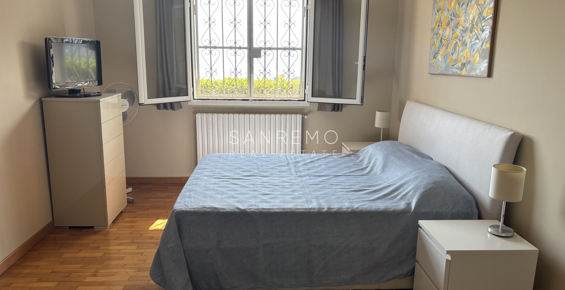 Prestigiosa villa con piscina e vista mare mozzafiato