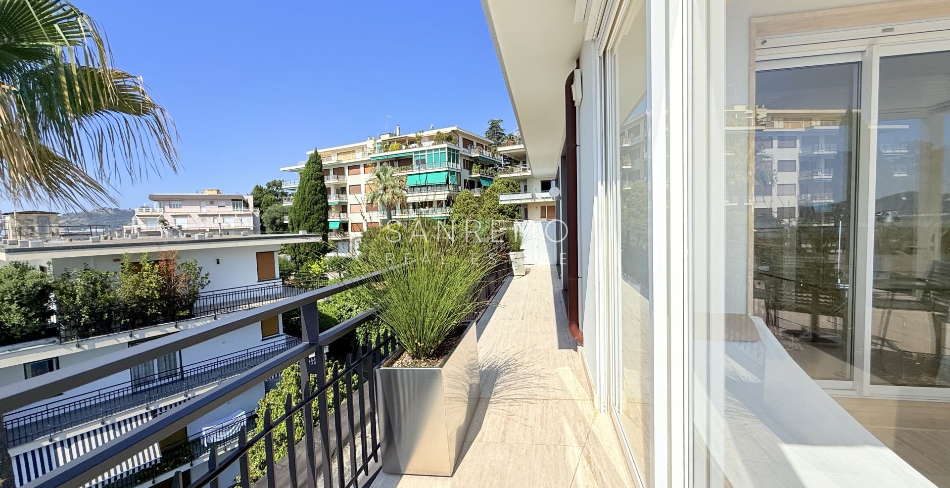 Attico prestigioso con vista mare