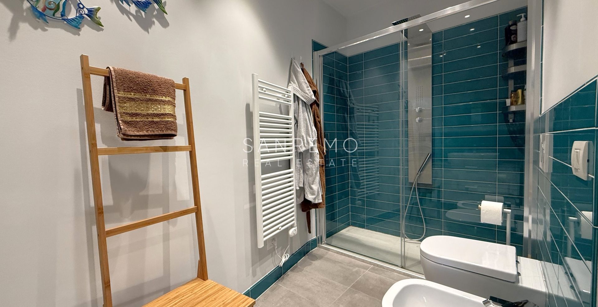 Appartamento in perfette condizioni con terrazzo nella prestigiosa Via Matteotti