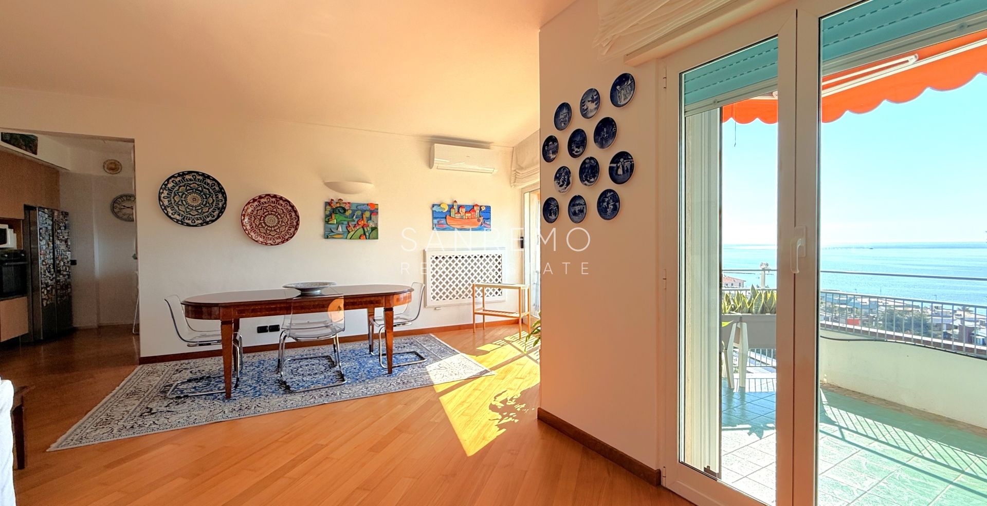 Splendido e luminoso appartamento totalmente ristrutturato in complesso signorile con piscina