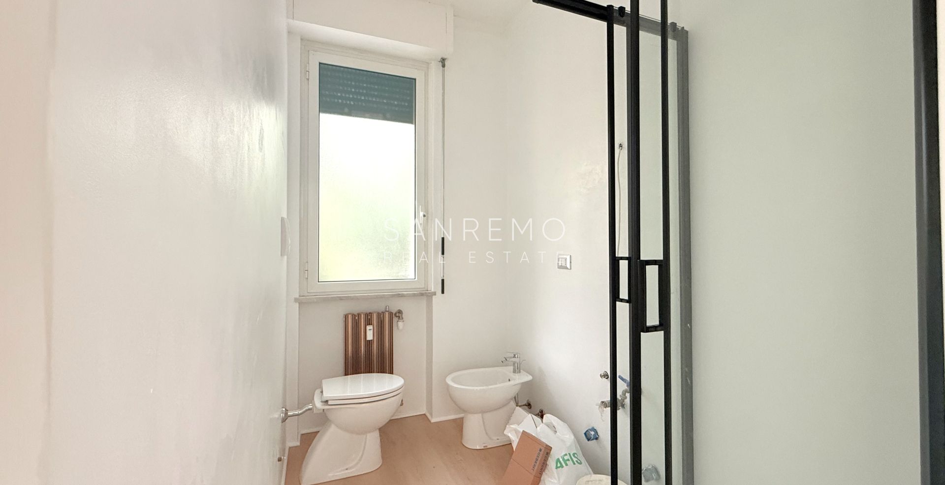 Attico con affaccio diretto sul mare