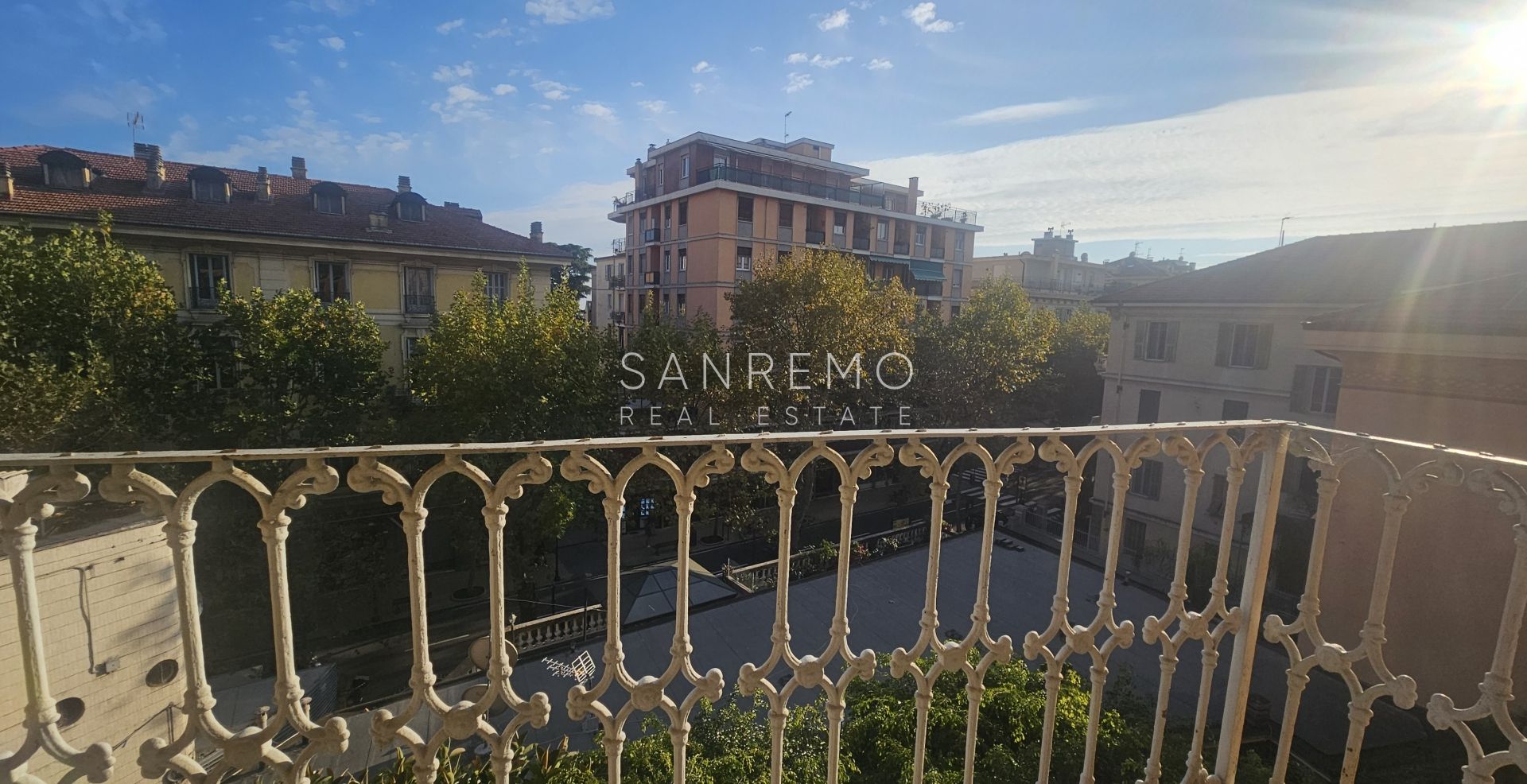 Appartamento di 240 mq in elegante palazzo d'epoca