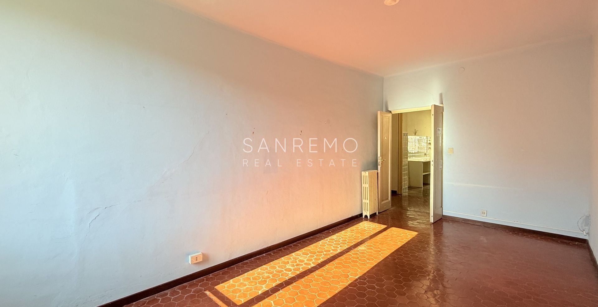 Appartamento di 240 mq in elegante palazzo d'epoca