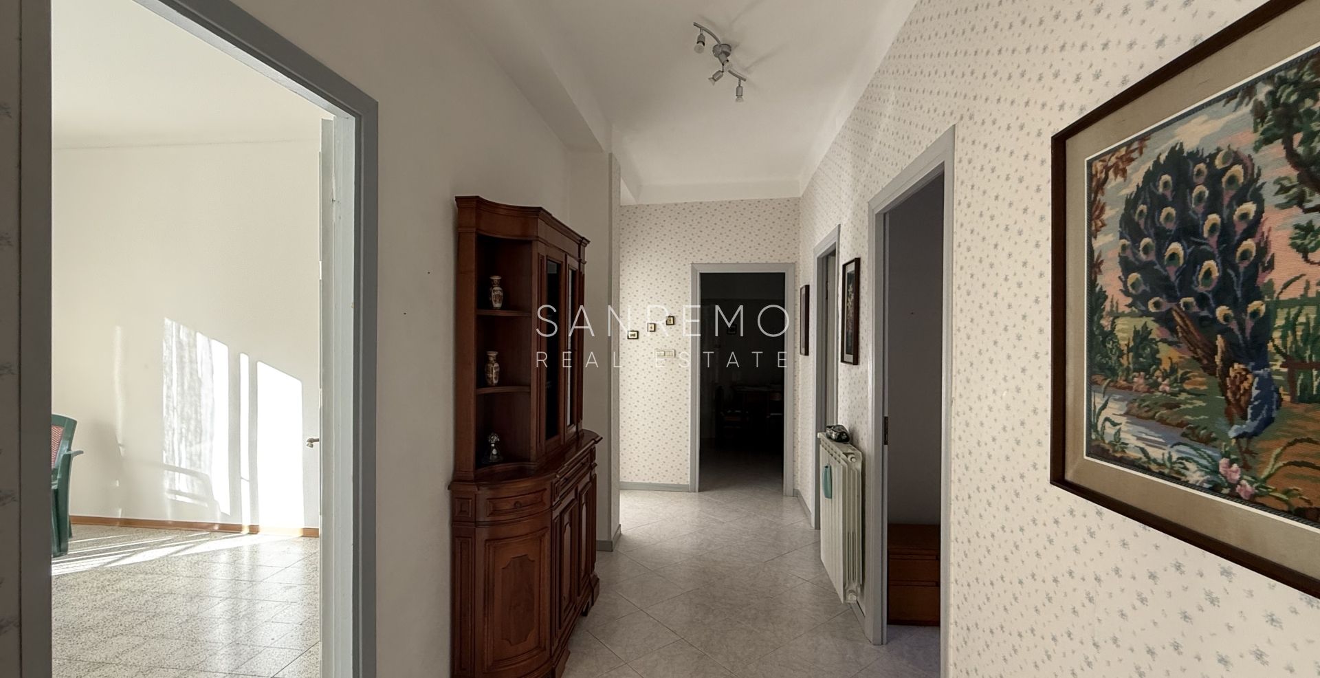  Luminoso e soleggiato appartamento con doppia esposizione e due terrazzini