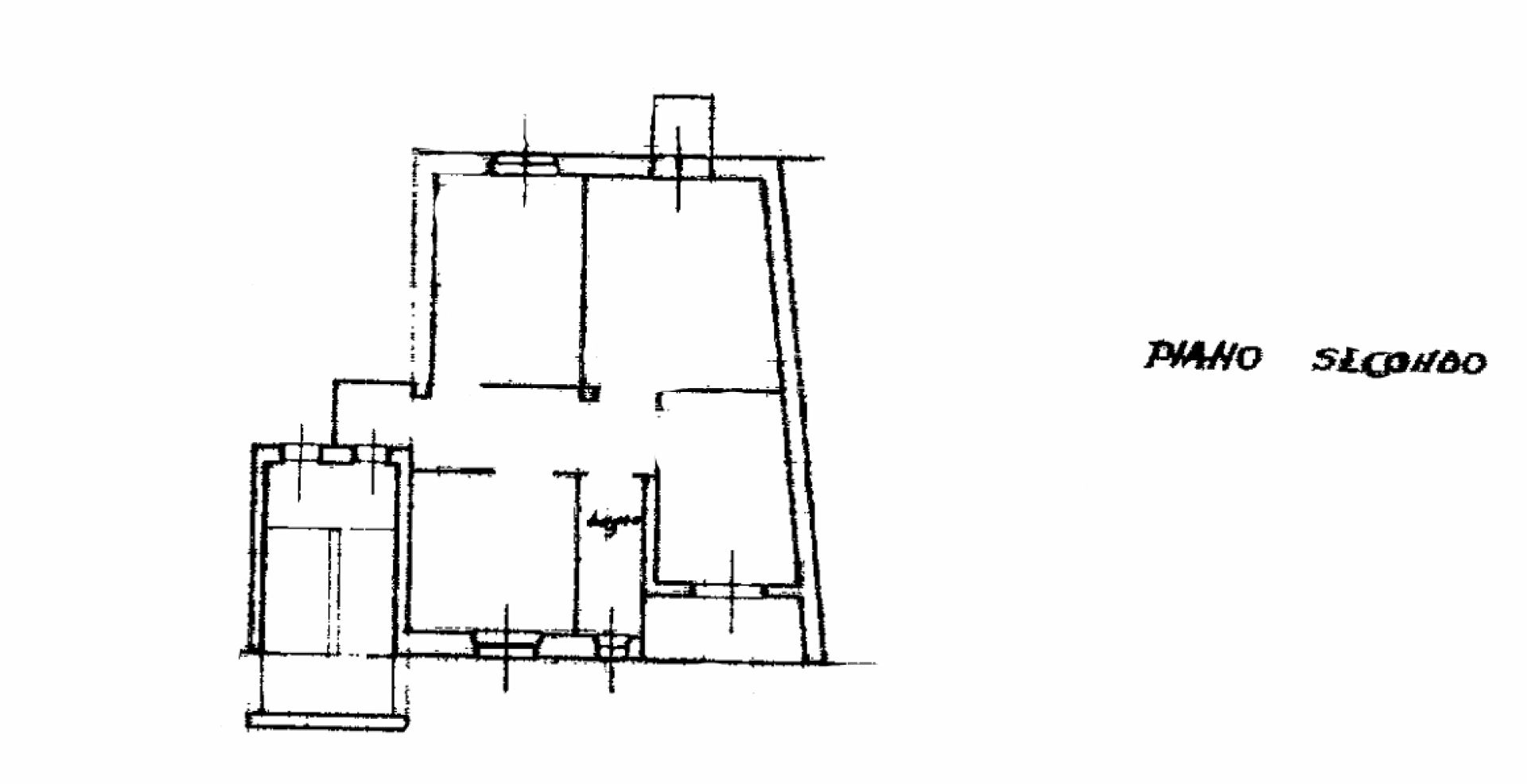  Luminoso e soleggiato appartamento con doppia esposizione e due terrazzini