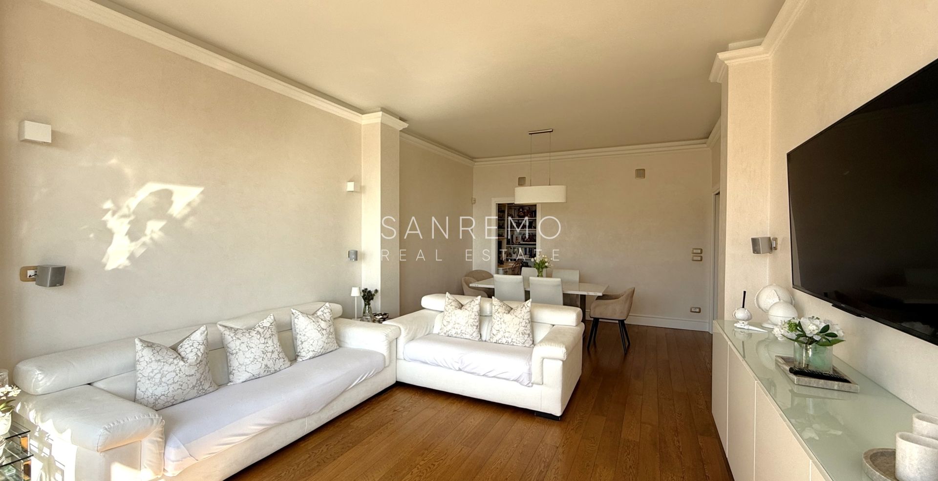 Appartamento completamente ristrutturato con un piacevole spazio esterno 