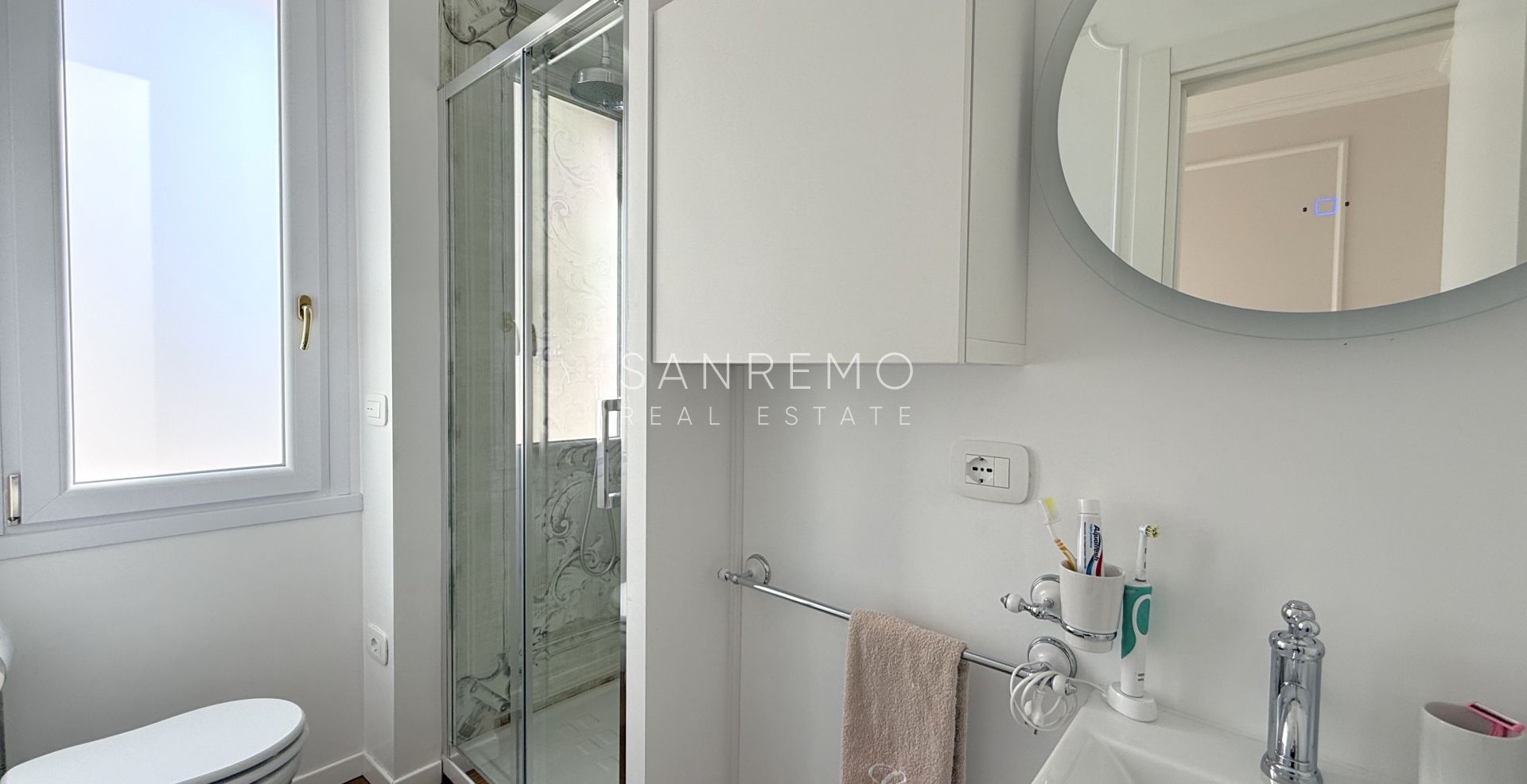 Appartamento completamente ristrutturato con un piacevole spazio esterno 