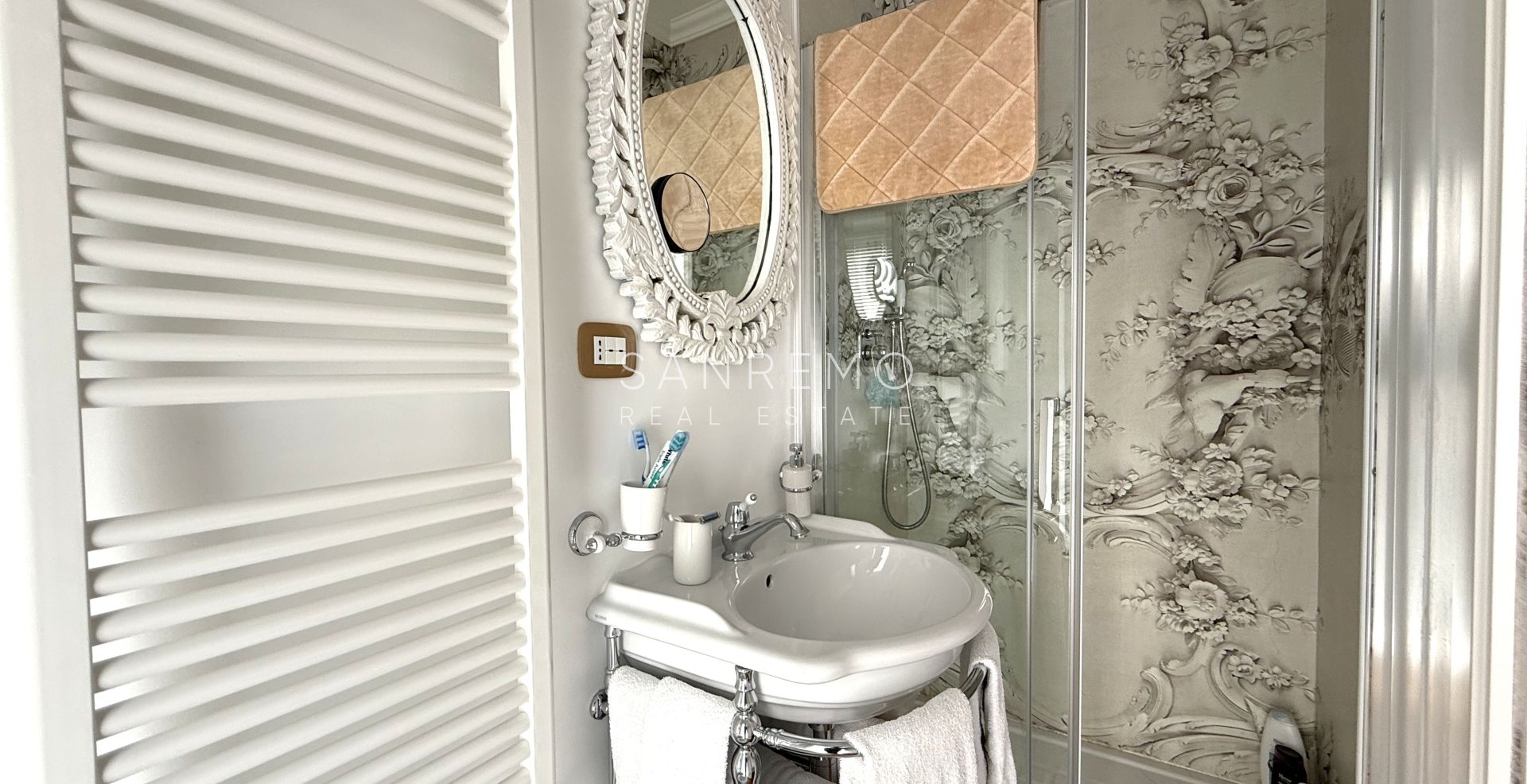 Appartamento completamente ristrutturato con un piacevole spazio esterno 