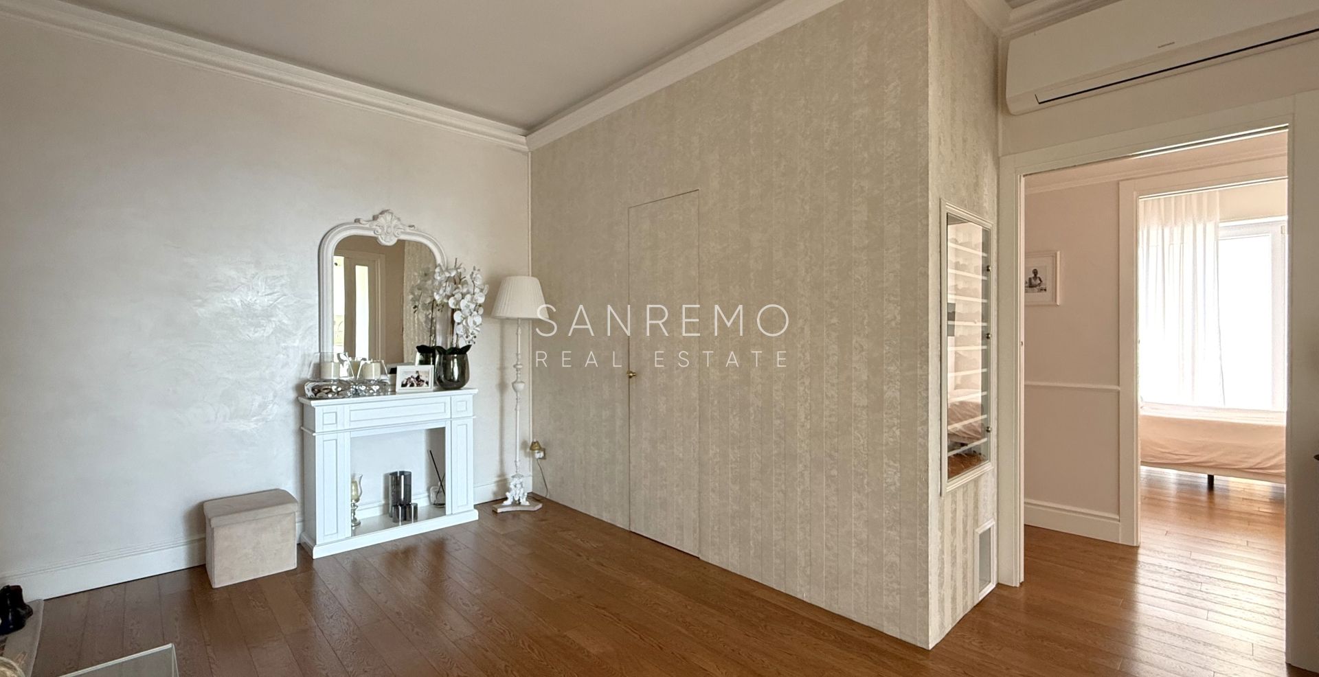 Appartamento completamente ristrutturato con un piacevole spazio esterno 