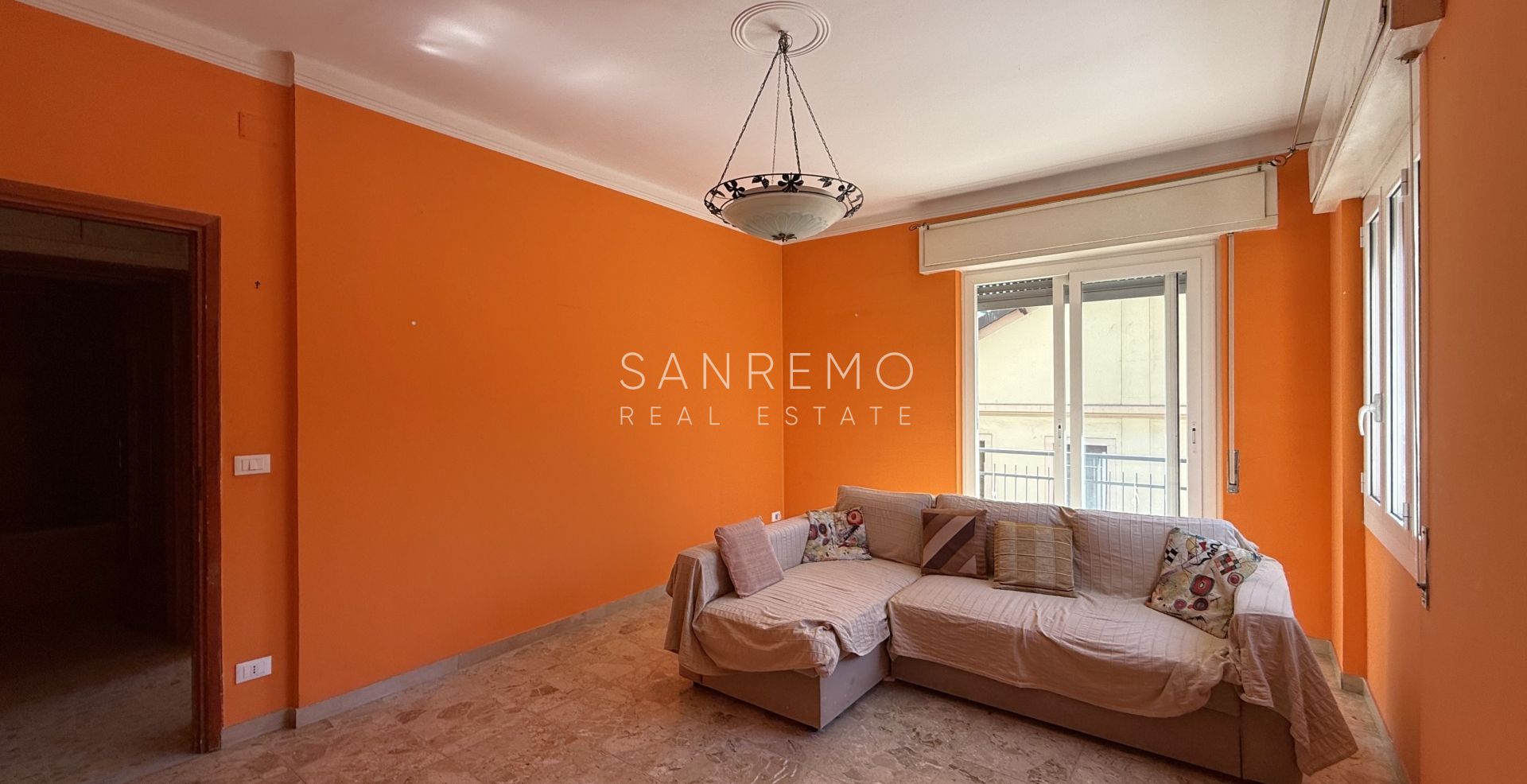 Ampio e luminoso bilocale con grande terrazza