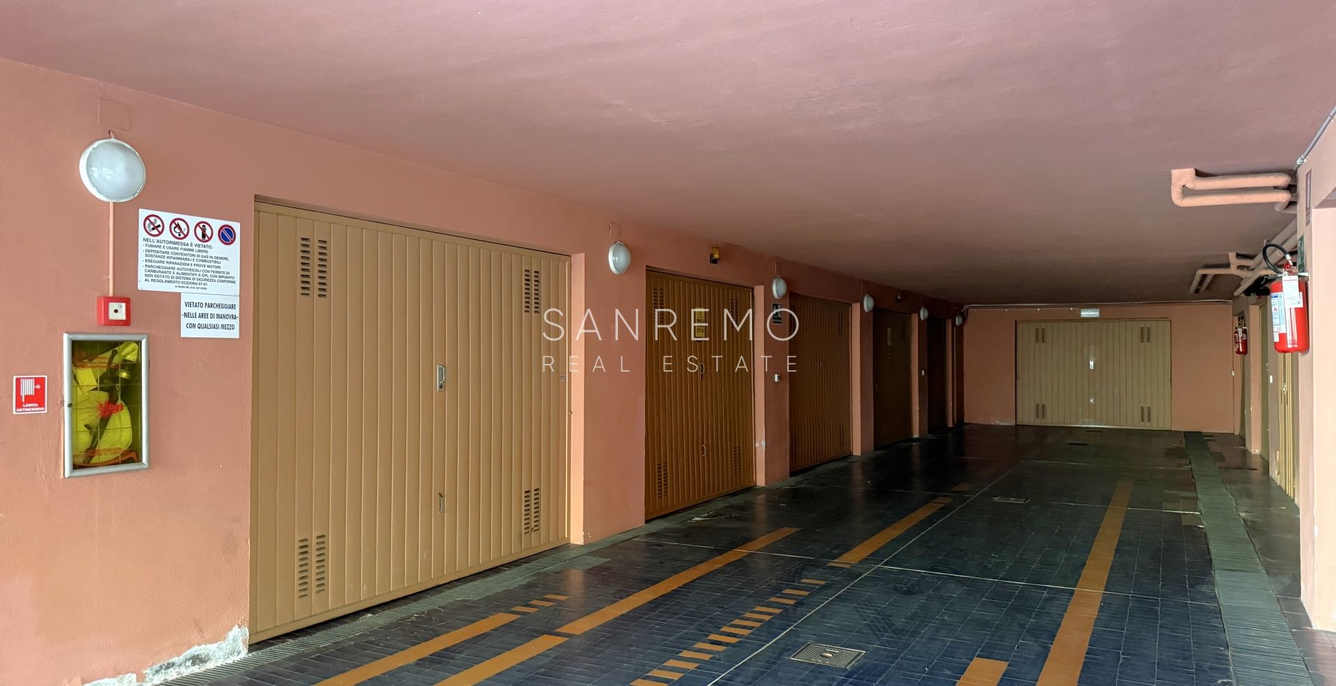 Trilocale appena ristrutturato con terrazza e vista mare