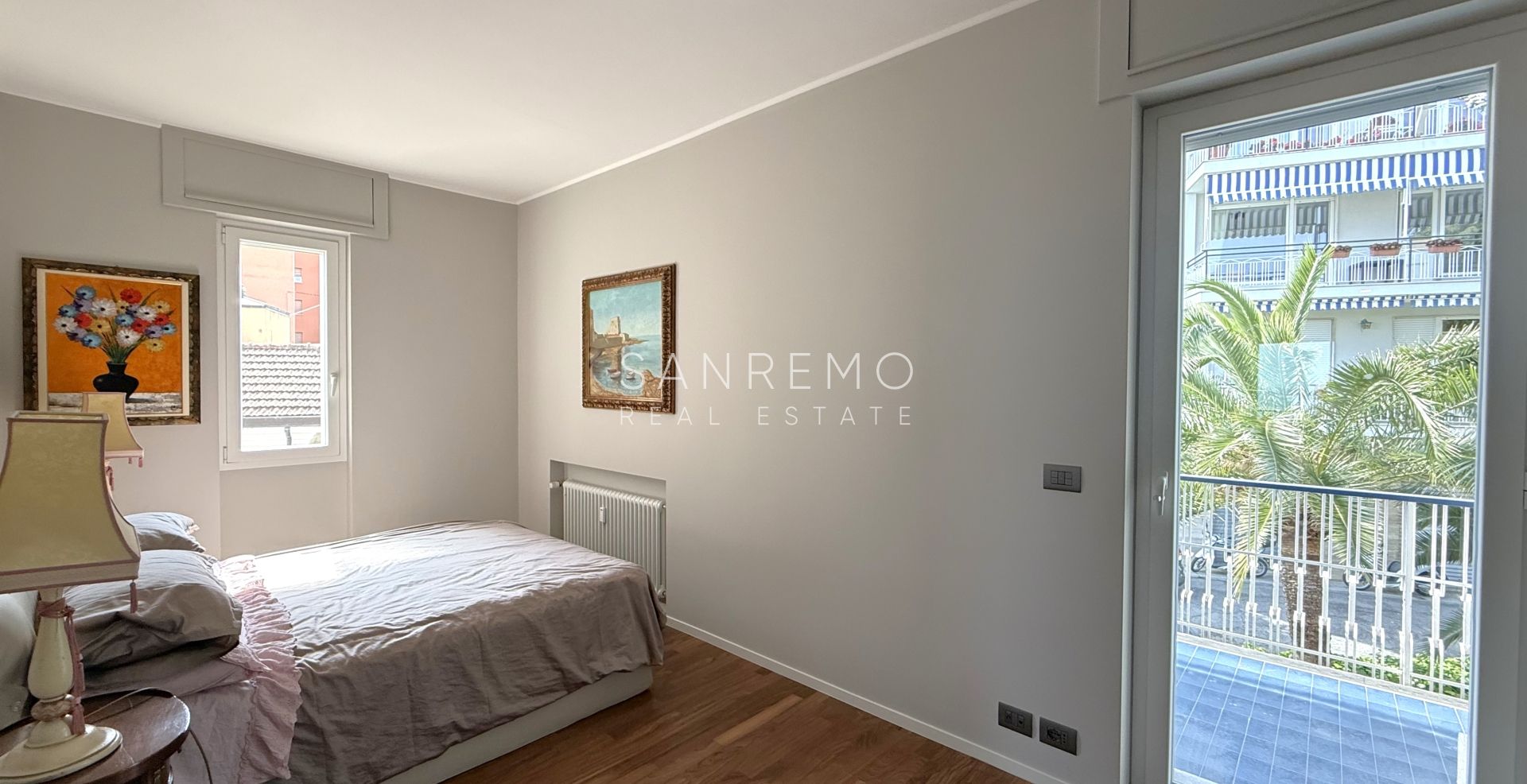 Appartamento ottimamente esposto con terrazza e gradevole vista mare