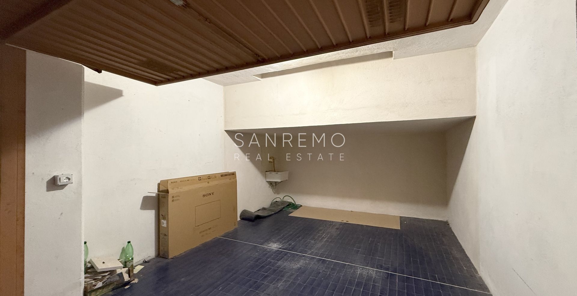Appartamento ottimamente esposto con terrazza e gradevole vista mare