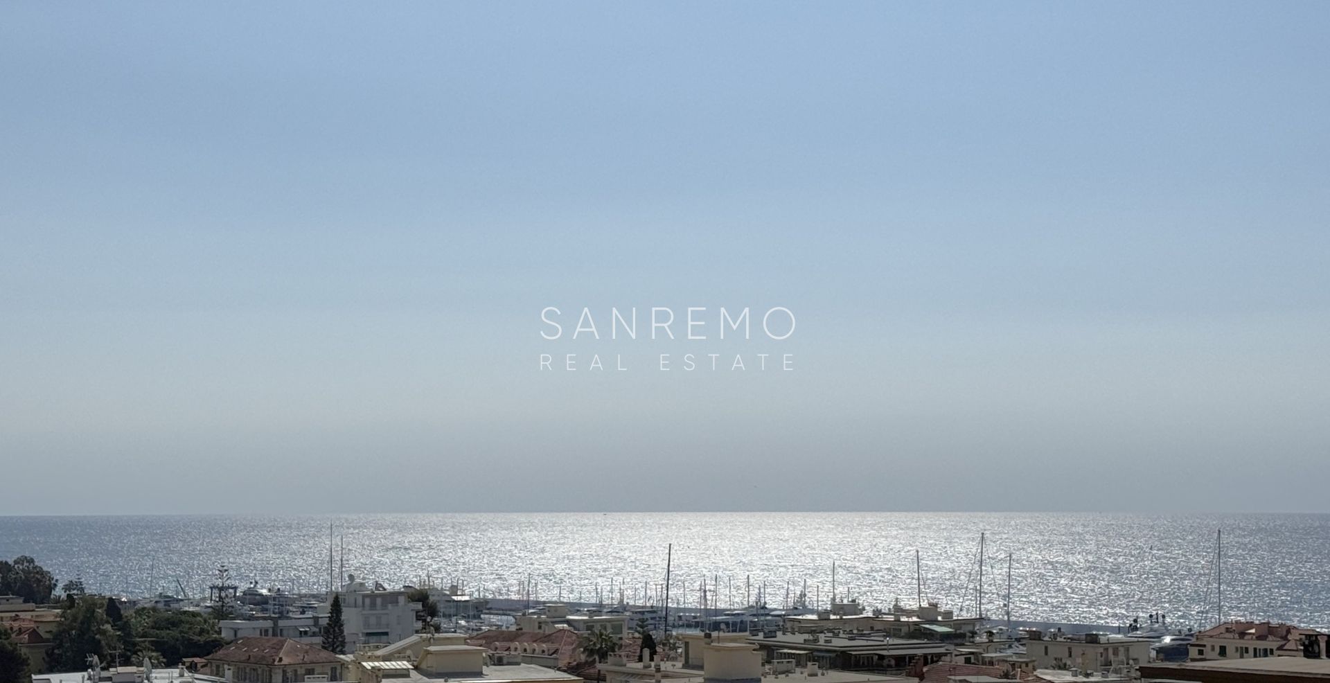 Appartamento ottimamente esposto con terrazza e gradevole vista mare