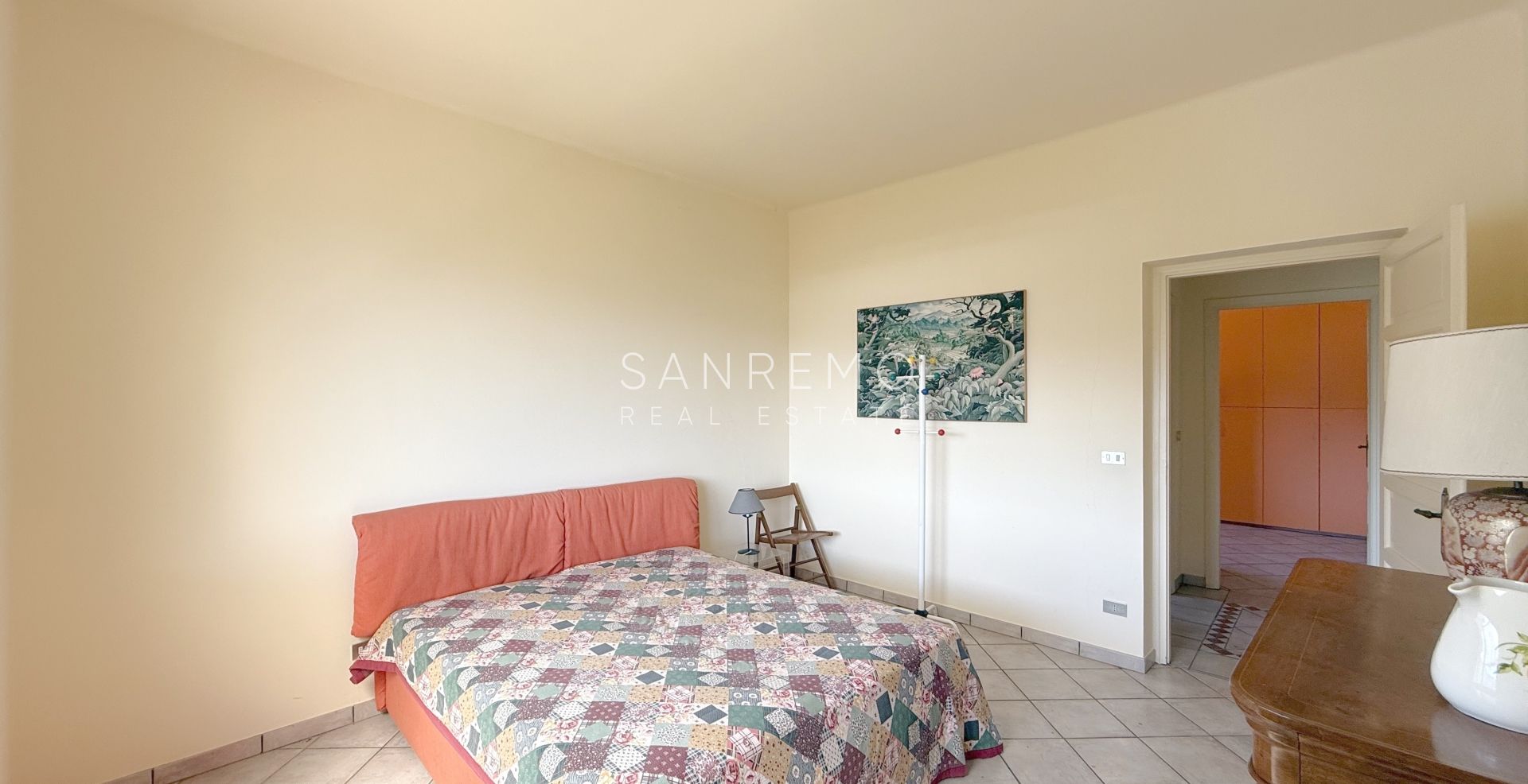 Graziosa villa con piscina sulla prima collina di Sanremo