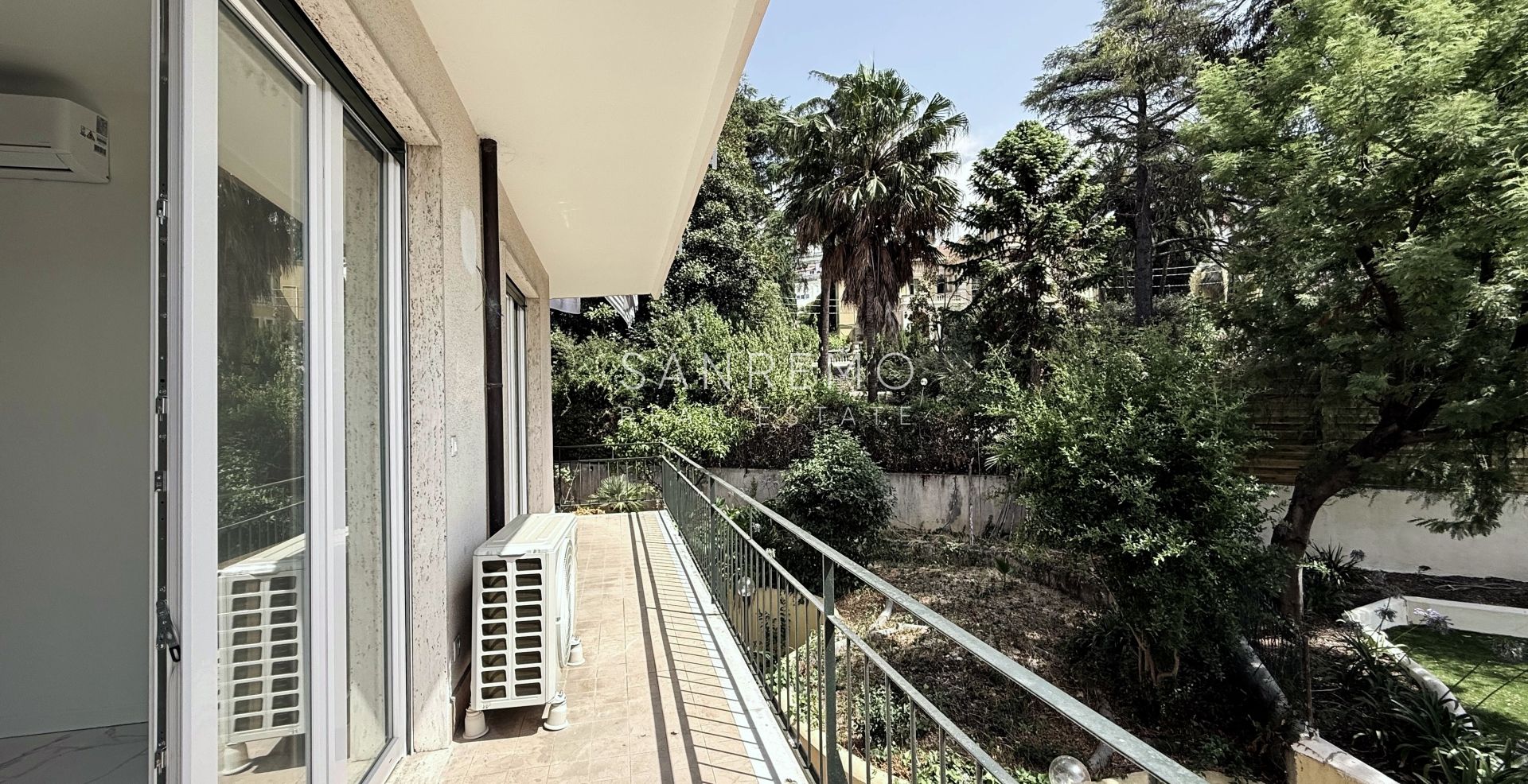 Soleggiato appartamento con piacevole balconata 