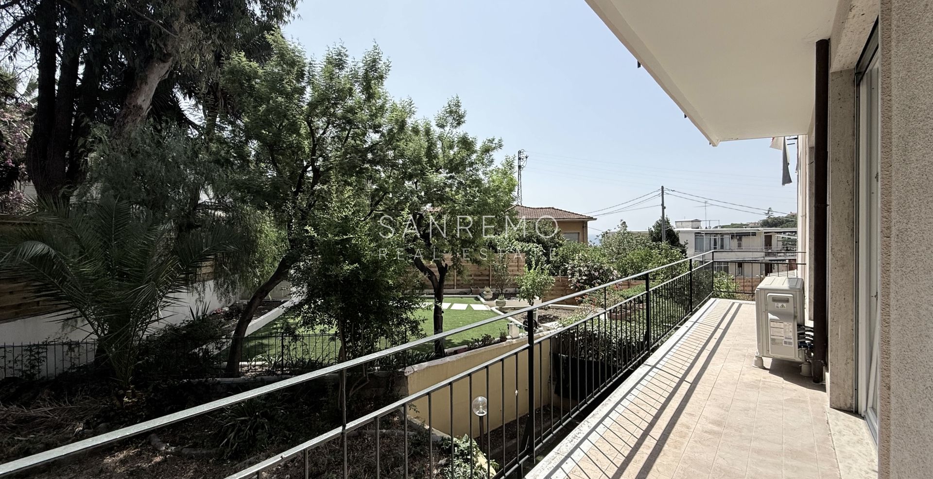 Soleggiato appartamento con piacevole balconata 