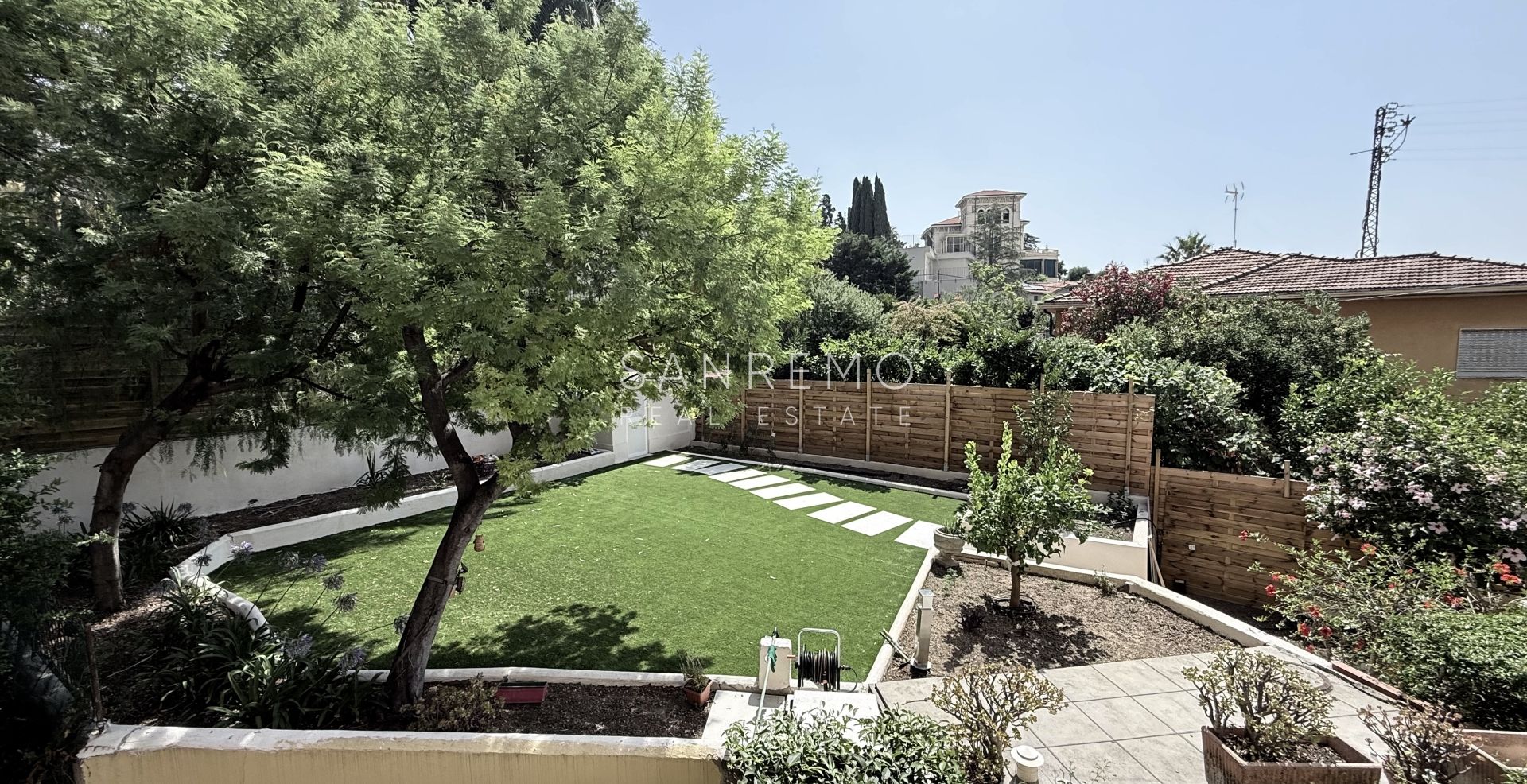 Soleggiato appartamento con piacevole balconata 