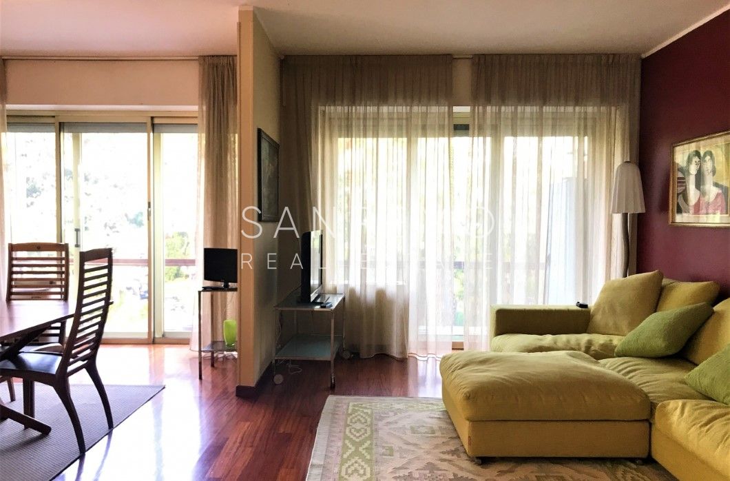 Ampio appartamento a pochi passi da Portosole