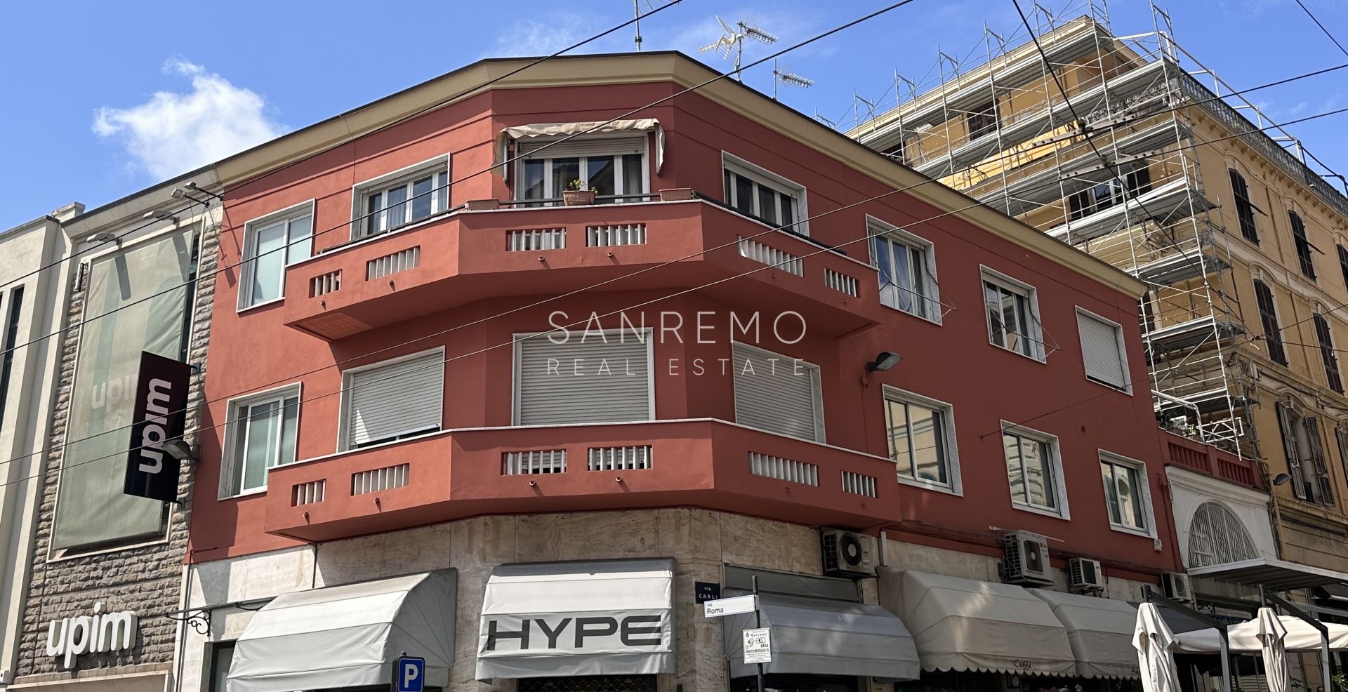 Appartamento di ampia superficie nel pieno centro della città