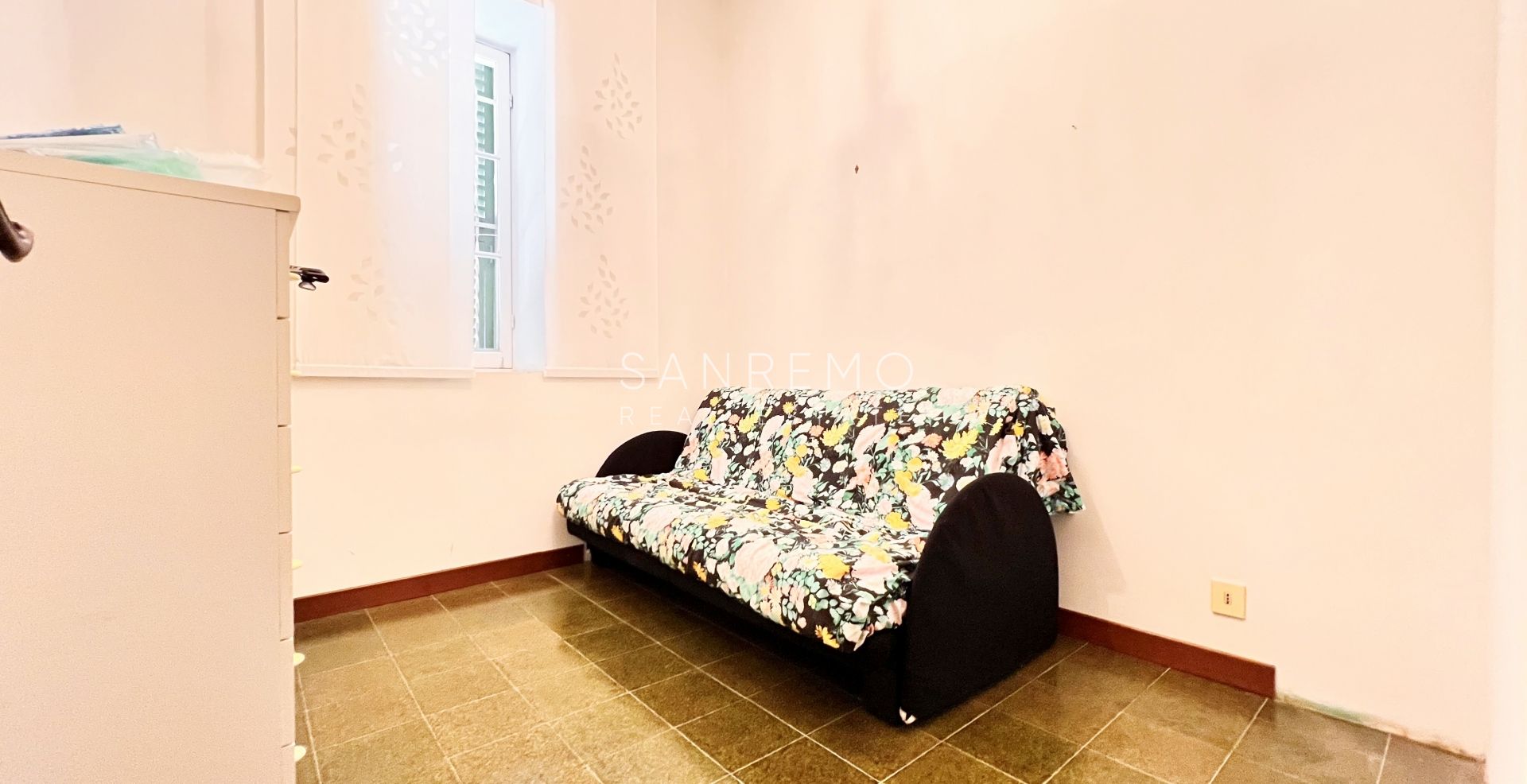 Appartamento con terrazzo e vista mare