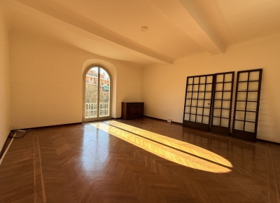 Appartamento di 240 mq in elegante palazzo d'epoca